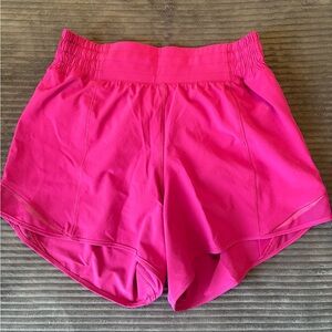 Lululemon Hotty Hot High-Rise Lined Short 2.5"